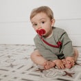 Load image into Gallery viewer, Suavinex Color Essence Pacifier 2 Pack