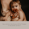 Load image into Gallery viewer, Suavinex Color Essence Pacifier Clip