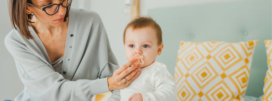 When and How Should I Introduce a Pacifier to My Baby?